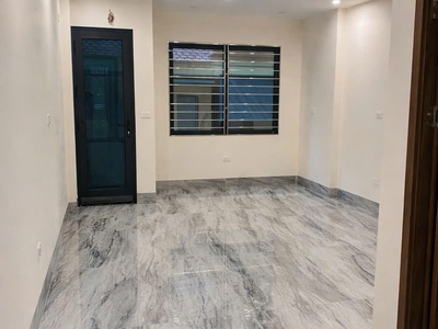 Cho thuê mặt đường Xuân Tảo- Hoàng Quốc Việt 7