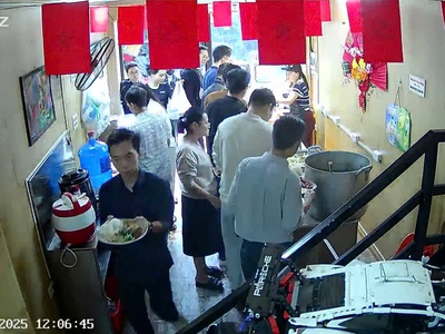 Sang nhượng gấp quán cơm văn phòng   ngõ 1 tôn thất tùng, đống đa 1