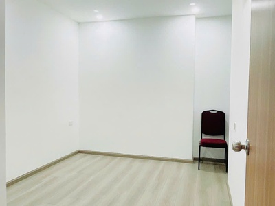 Cho thuê căn hộ 2,5 ngủ đủ đồ chung cư 384 Lê Thánh Tông , Ngô Quyền chỉ 7M 5