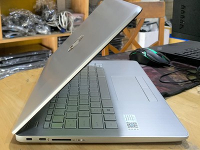 HP Laptop 14s AMD Ryzen 3-3200U Ram 8GB SSD 256GB VGA Rời Màn 14 Inch Máy Đẹp 2