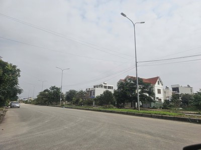 Cần bán lô đất mặt đường 9m vỉa hè 3m TDC Tràng Cát, Hải An 50,4m2 giá 56tr/m2 2