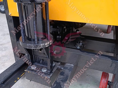 Máy duỗi, cắt sắt 3 pha Turbo GT4-12 giá rẻ 1