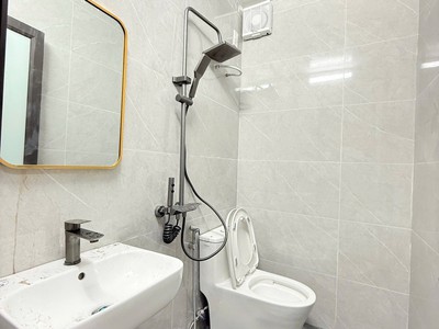 . Nhà 3 tầng Phạm Huy Thông - Lê Chân 2