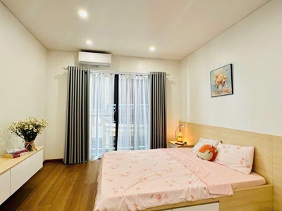 Giảng Võ 40m2 x 5 tầng thang máy - Ô TÔ đỗ cửa - LÔ GÓC - cách mặt pố 20m - MẶT NGÕ RỘNG KINH DOANH 1