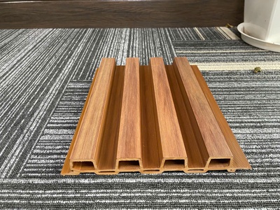 Ốp tường trần với gỗ nhựa ngoài trời 1