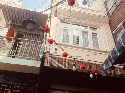  NHÀ ĐẸP 4 tầng   NGUYỄN TRI PHƯƠNG, Q.10 phù hợp ở kết hợp kinh doanh 0