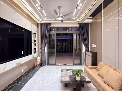 BÁN GẤP NHÀ ĐẸP MỚI XÂY 1 Trệt 2 Lầu Nằm Ngay Tại Trục Đường Lớn 1