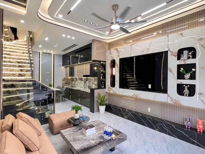 BÁN GẤP NHÀ ĐẸP MỚI XÂY 1 Trệt 2 Lầu Nằm Ngay Tại Trục Đường Lớn 2