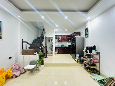 Bán nhà tân triều, thanh trì, ô tô gần, kinh doanh, 4n, 32m2, 7.65 tỷ ctl 0
