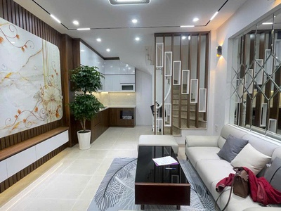 Nhà trần đại nghĩa   hai bà trưng 34m2   5 tầng   mt 4m   9 tỷ - gần phố - thoáng sáng 0