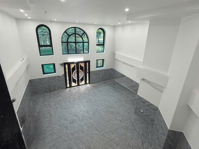 Nhà đầu tư dòng tiền không nên bỏ qua - 7 tầng - gần 20 phòng cho thuê khu khương trung 1