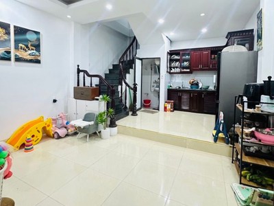 Bán nhà tân triều, thanh trì, ô tô gần, kinh doanh, 4n, 32m2, 7.65 tỷ ctl 3