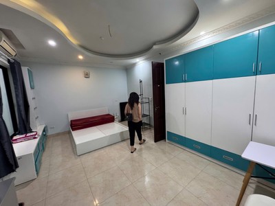 Quá hiếm, mặt phố ái mộ bồ đề 100m2, mt 6m, 6 tầng, dòng tiền 90tr/tháng - 60 tỷ 2