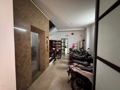 Mặt phố vip tt bồ đề 100m2, mt 6m, 6 tầng thang máy, dòng tiền 90tr/tháng - 60 tỷ 4