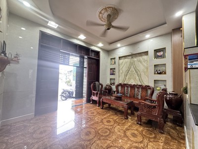 Bán nhà đường số 8, phường linh xuân, thủ đức, tp hcm. dt  50m2, 3 tầng, 3pn, sh, 4.95 tỷ. 0