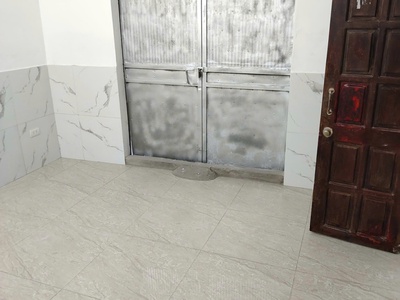 Cho thuê nhà nguyên căn ngõ 274 đinh công 30m2x2 tầng,3 ngủ,2 wc, 8.5 triệu 2