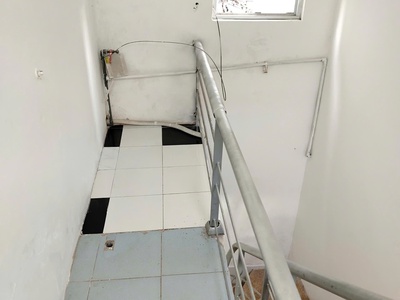 Cho thuê nhà nguyên căn ngõ 274 đinh công 30m2x2 tầng,3 ngủ,2 wc, 8.5 triệu 3