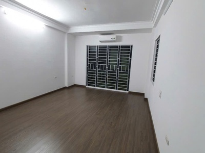 Cho thuê nhà ở ngõ 5 đông thiên, ô tô đỗ cửa 5 tầng x 39m2 x 3 ngủ 13 triệu 4