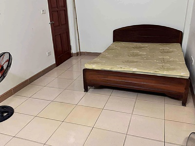 Cho thuê nhà nguyên căn ngõ 161 dương văn bé,  28m2 x 4 tầng, 2pn, 3wc, 8 triệu 2