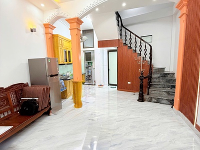 Bán nhà phương mai 33m2.  5 tầng. mặt tiền 4m. giá 9.168 tỷ đống đa hà nội 0