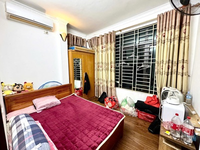 Bán nhà kim ngưu 28m2. 4 tầng. mặt tiền 4.3m. giá 9.6 tỷ hai bà trưng hà nội 2