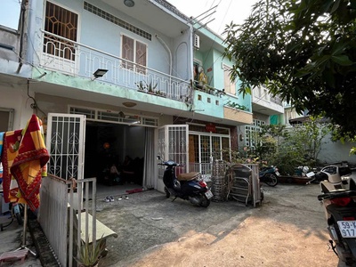 Q7   tân hưng    đường trần xuân soạn. tổng diện tích 67m2 . 0