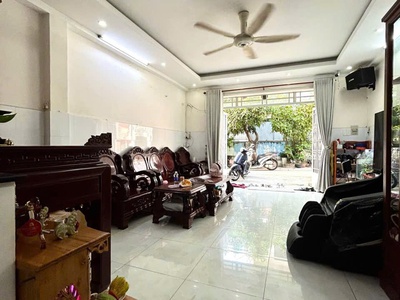 Q7   tân hưng    đường trần xuân soạn. tổng diện tích 67m2 . 3