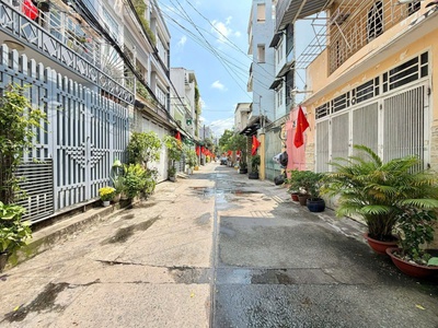 Bùi đình tuý, p.24 bình thạnh   hẻm ô tô tránh   51m    sổ đẹp 0