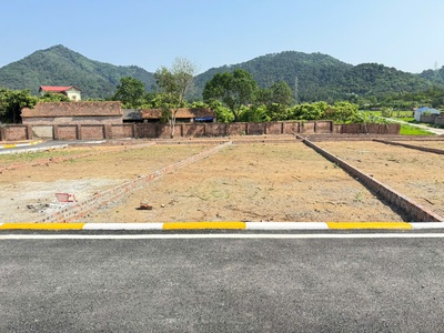 Bán đất thôn phú thịnh, minh phú, sóc sơn. đường trải nhựa. gần việt phủ thành chương 1