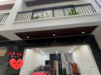 Bán nhà phố ngọc lâm 6 tầng thang máy ô tô vào nhà 0