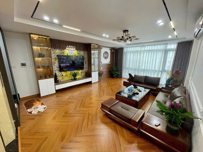 Bán nhà phố ngọc lâm 6 tầng thang máy ô tô vào nhà 2