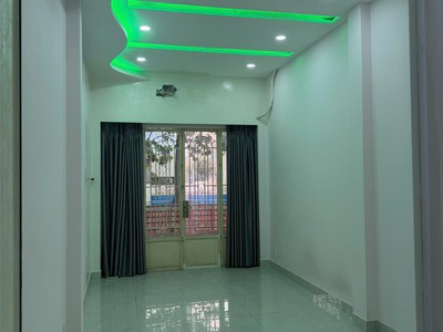 Cho thuê nhà nguyên căn mặt tiền 234b lê hồng phong q.5 nhà mới đẹp kinh doanh 4