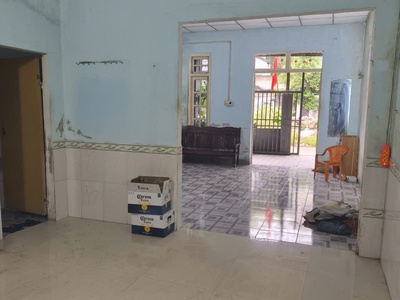 Cho thuê nhà đường ô tô chính hữu nối dài, 130m2, c4, 7 triệu 2