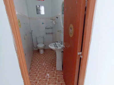 Bán nhà 1 trệt 1 lầu 154m ,shr thổ cư,gần bigc go,giá rẻ 4