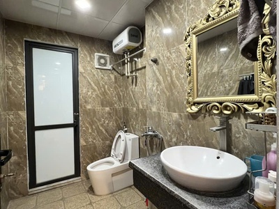  linh quang   65m    7 tầng thang máy   ô tô tránh   21.5 tỷ gần hồ văn chương   ở, làm văn 2