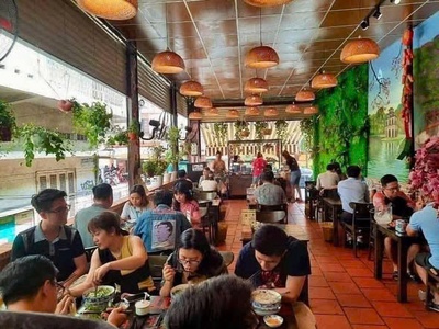 Sang nhượng quán ăn mặt tiền quận 3 , lý chính thắng   vào kinh doanh ngay 0