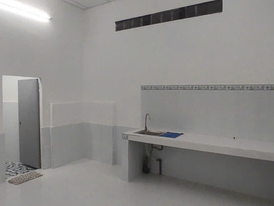 Nhà mặt tiền tân hoà 2  hiệp phú Diện tích. 70m, cấp.  4 2