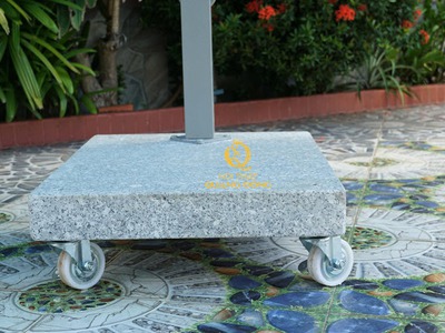 Dù lệch tâm vuông 3.5m che nắng quán cafe, sân vườn 2