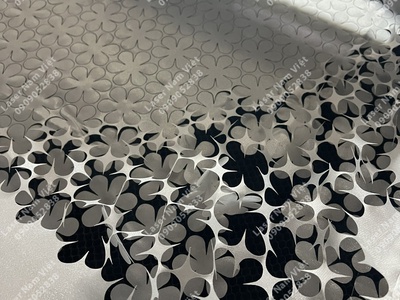 Địa chỉ nhận sản xuất phụ kiện thời trang theo yêu cầu 9