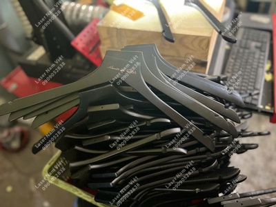 Địa chỉ nhận sản xuất phụ kiện thời trang theo yêu cầu 5