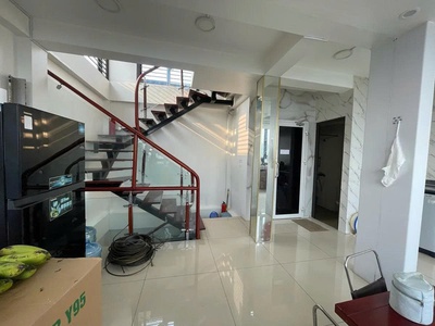 Hiếm nhà đẹp 7 tầng mặt phố Nhuệ Giang, 50m2, mặt tiền rộng 7m, thang máy, vỉa hè rộng, kinh doanh, 0