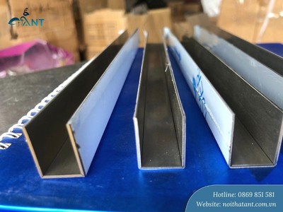 U inox kẹp kính là gì  Vì sao thợ thi công luôn ưu tiên sử dụng 2