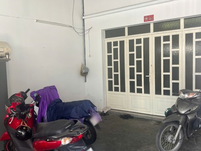 Bán nhà cấp 4, nở hậu dt lớn 182m2 hẻm thông đường chánh hưng p.chánh hưng. giá 9.5 tỷ tl 0