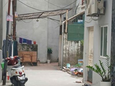 Cần bán lô đất 61.3 m2 tại lâm du, bồ đề sổ đỏ chính chủ số điện thoại liên lạc 0987806245 2