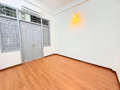 Thuỵ khuê   bán nhà 4t 30m  mt 3.5m   giá chào 7.85 tỷ tây hồ 2