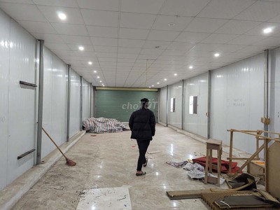 Cho thuê nhà 450m  làm kho   xưởng   kinh doanh vị trí đẹp tại song phương   gần vinsmart 0