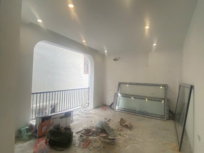  nhà giang biên   long biên ngõ ô tô tránh   1 nhà ra phố   mt 7.35m hiếm 2