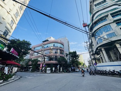 Bán nhà mặt tiền lê quang đạo 345m2 khu phố tây an thượng gần biển mỹ khê, giá 135 tỷ 0
