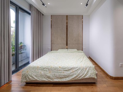 Bán nhà hxh 158 hoàng hoa thám, p12, tân bình  4,5 15  - góc 2mt 3