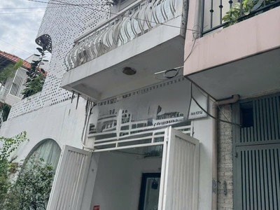 Bán nhà hẻm lạc long quân   phường 8 tân bình  4 28  7pn - 7,7 tỷ 0